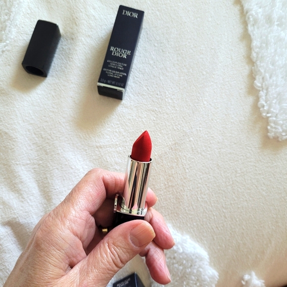 Dior Velvet Red Lipstick Vibrant Classic Shade 999 New Never Used - Picture 7 of 7